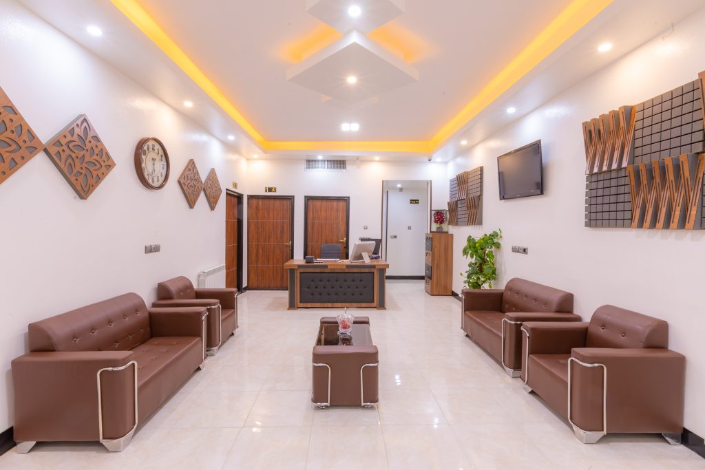 لابی آموزشگاه